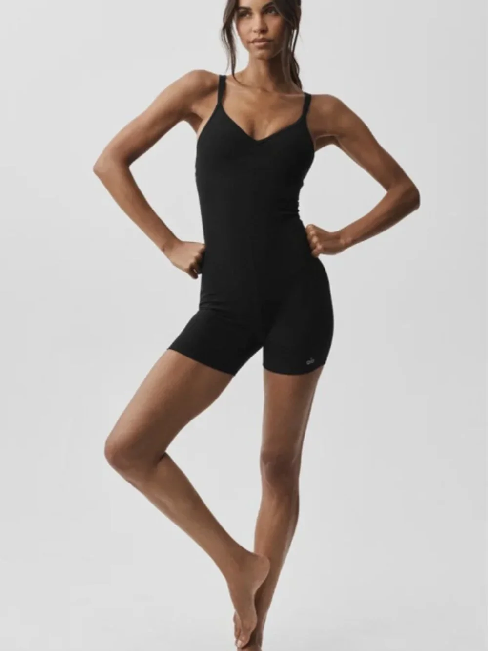 ALO Yoga Alosoft Suns Out Onesie – Black – Small